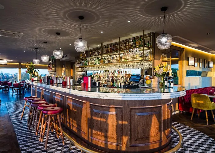 The Varsity Hotel & Spa