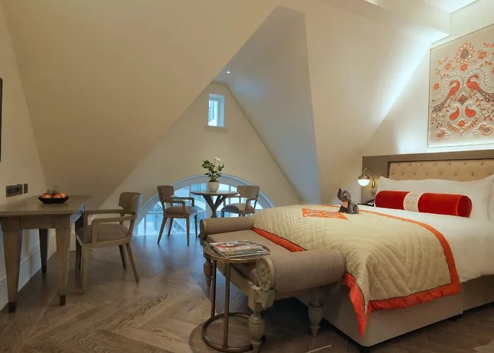 The Lalit London